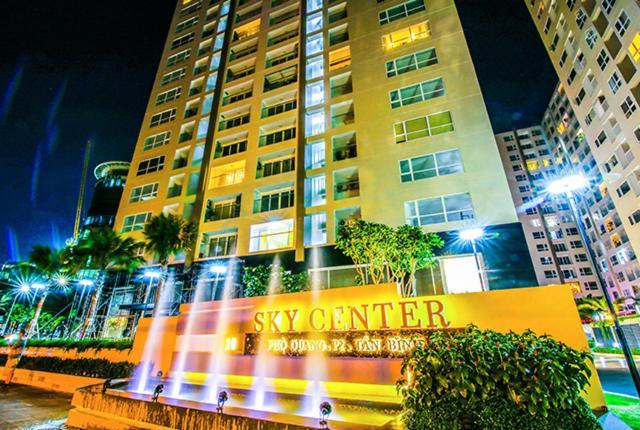 Апартаменти Austin Sky Center Cbd- Near International Airport Хошимін Екстер'єр фото